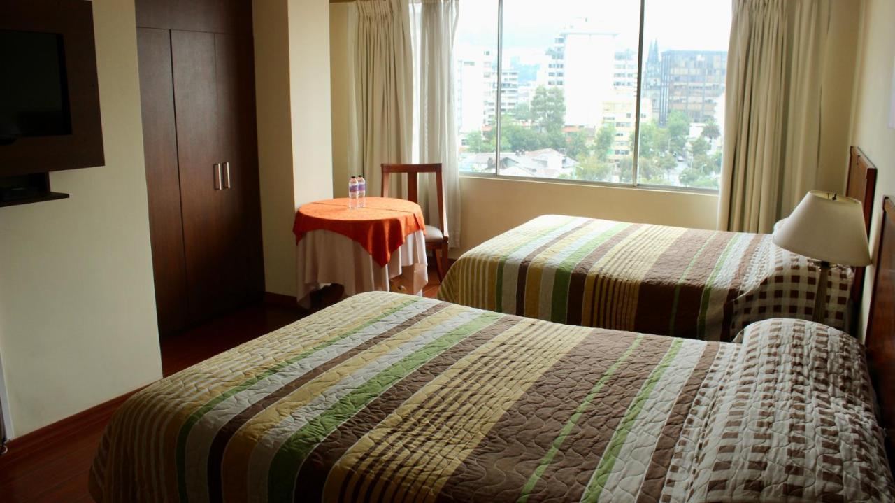 Hotel 6 De Diciembre Quito Exteriör bild