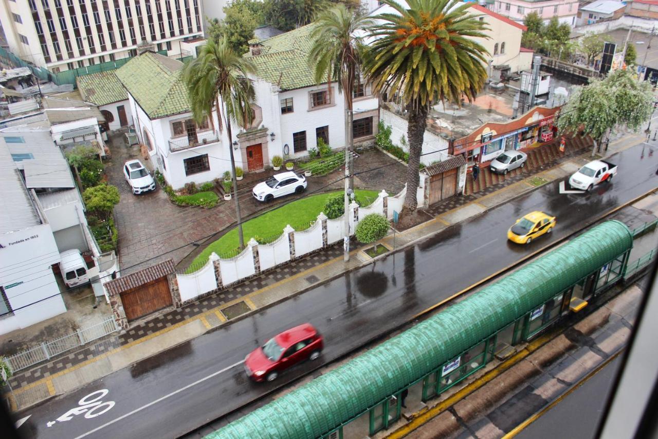 Hotel 6 De Diciembre Quito Exteriör bild